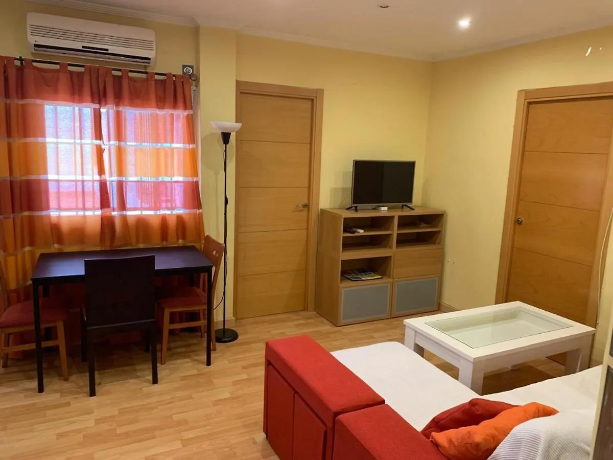 세비야 Triana - San Jacinto Neighborhood 아파트
